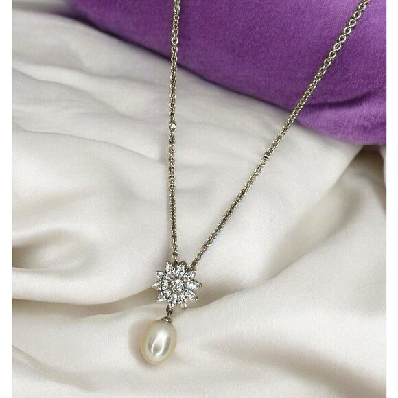 Sterling Silver Pearl (10mm) Starburst Pendant Necklace Luxury Fashion Style NEW - Picture 4 of 16